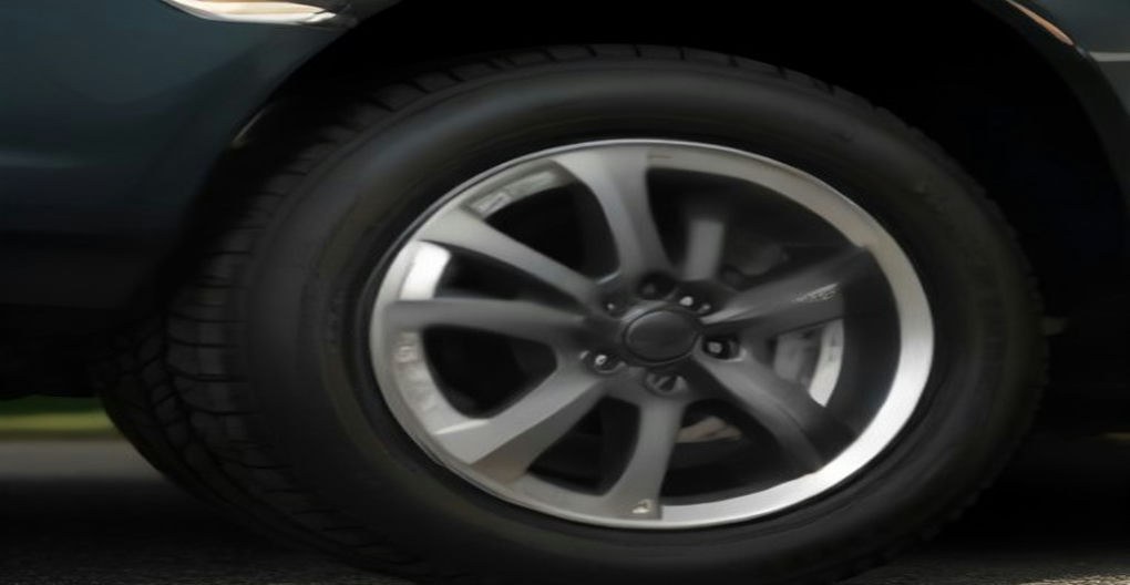 When to Replace Tires: Tread Depth Guide – car guide illustration